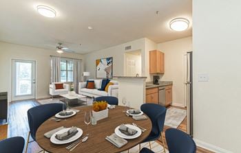 New fully-equipped kitchen